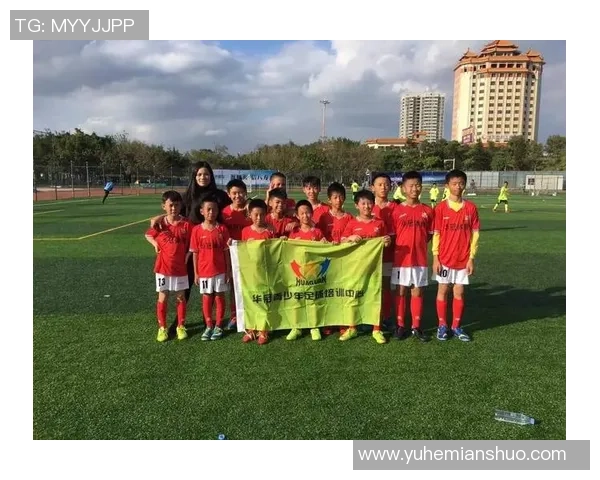 佛山球星足球发展历程与城市青少年培养模式深度探究