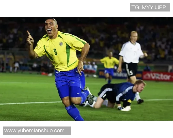 足球球星无惧防守强势突破展现极致进攻艺术魅力